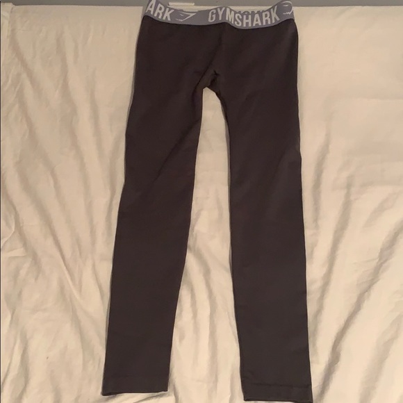 Seamless gym shark leggings never worn! - Picture 1 of 3